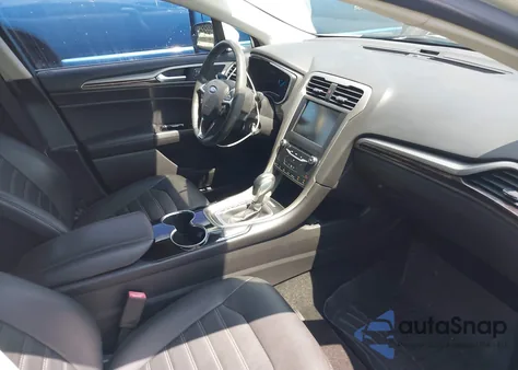 2014 Ford Fusion Se z USA, uszkodzony, nr VIN 3FA6P0HD5ER230949